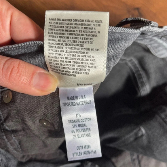 Citizen of Humanity Black Rocket Crop Midrise Skinny - Picture 9 of 14